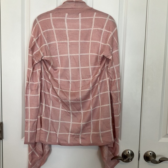 Pink Lily Boutique Cardigan - Picture 4 of 6